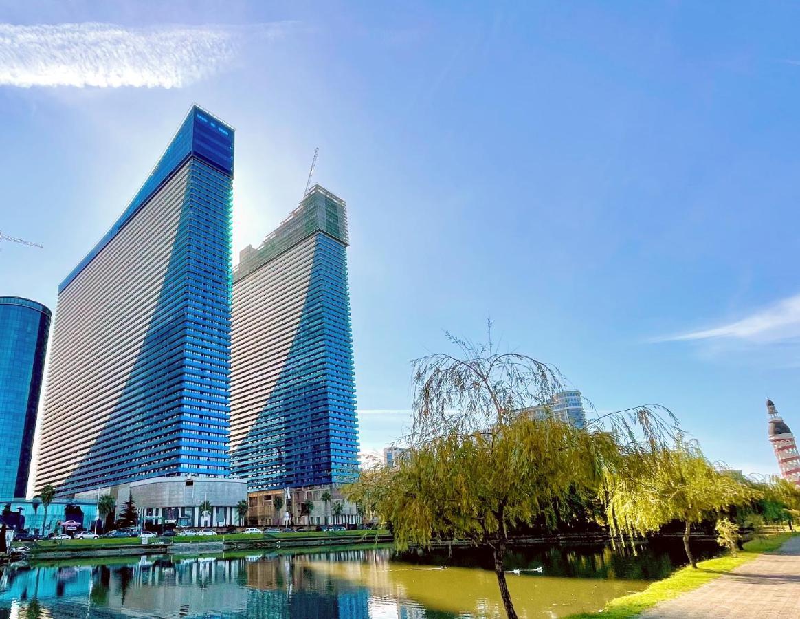 Sky Apartments Batumi Ngoại thất bức ảnh