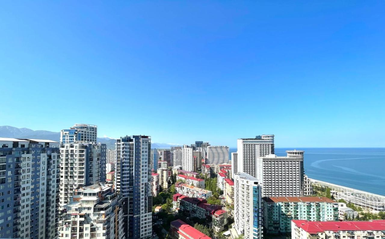 Sky Apartments Batumi Ngoại thất bức ảnh