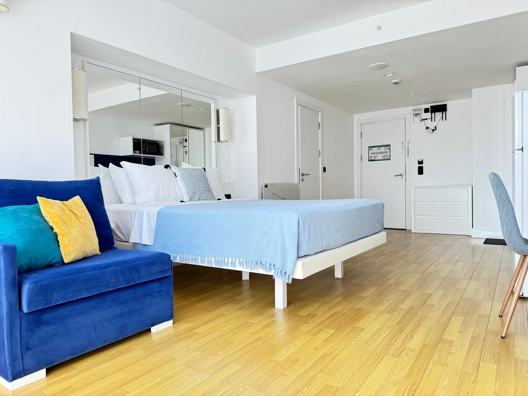 Sky Apartments Batumi Ngoại thất bức ảnh